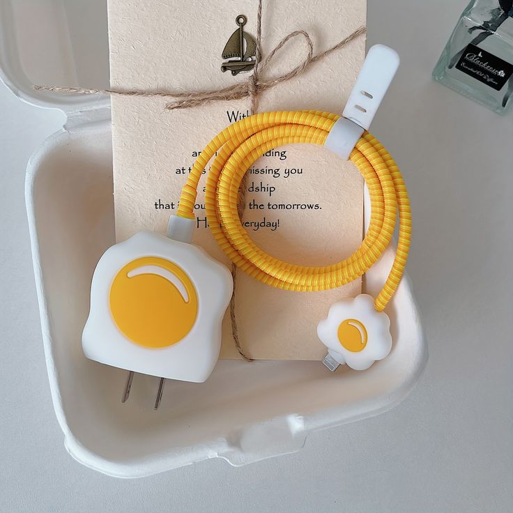 Cute Cartoon Series Fast Charger Protector for iPhone (Egg Yolk)