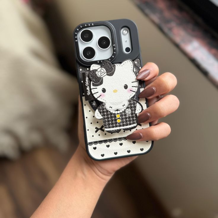 Black & White kitty Aesthetic Phone Case With Holder