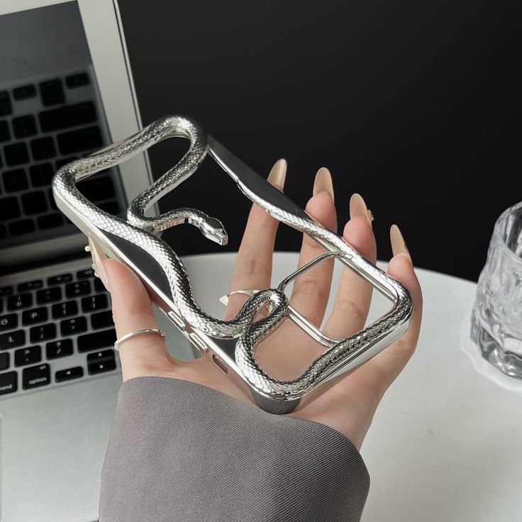 Hollow Snake Plating Phone Case For iPhone