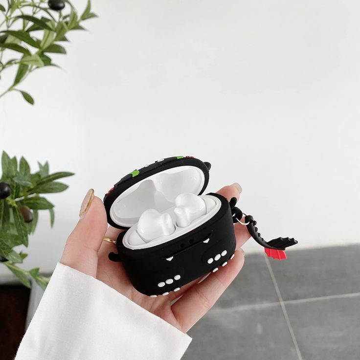 Airpods Case Soft Silicone Cover With Hook Clip For Airpods (Black Dragon)