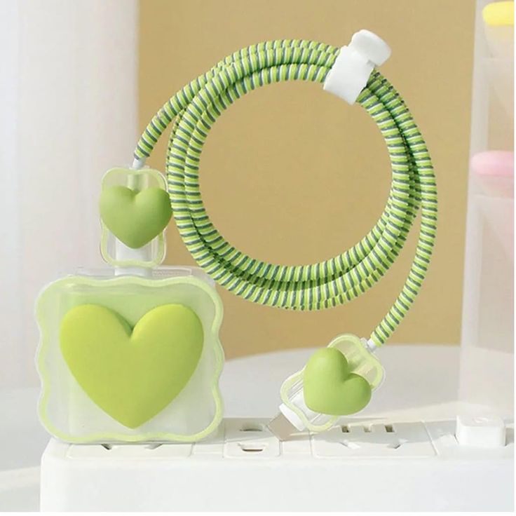 Cute Cartoon Series Fast Charger Protector for iPhone (Green Heart)