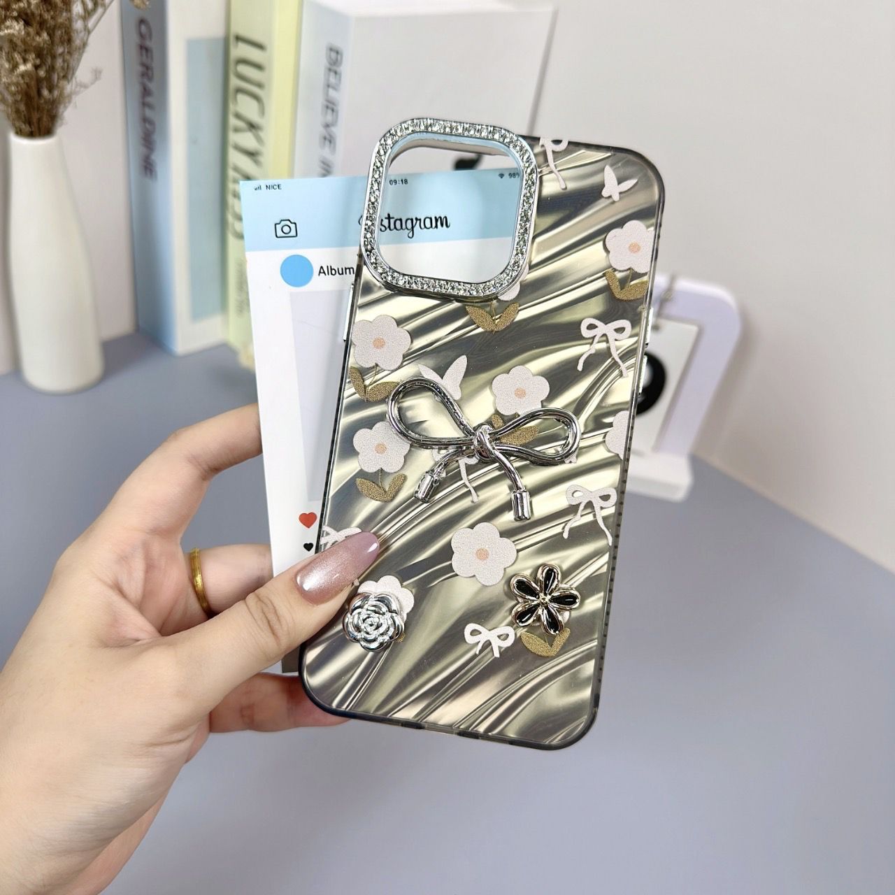 Floral Frost Bow For Phone Case