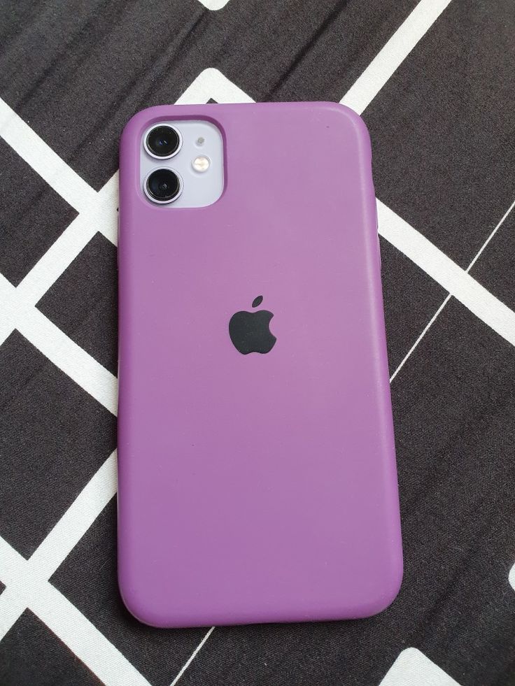 iPhone Original Liquid Silicone Phone Case (Violet)