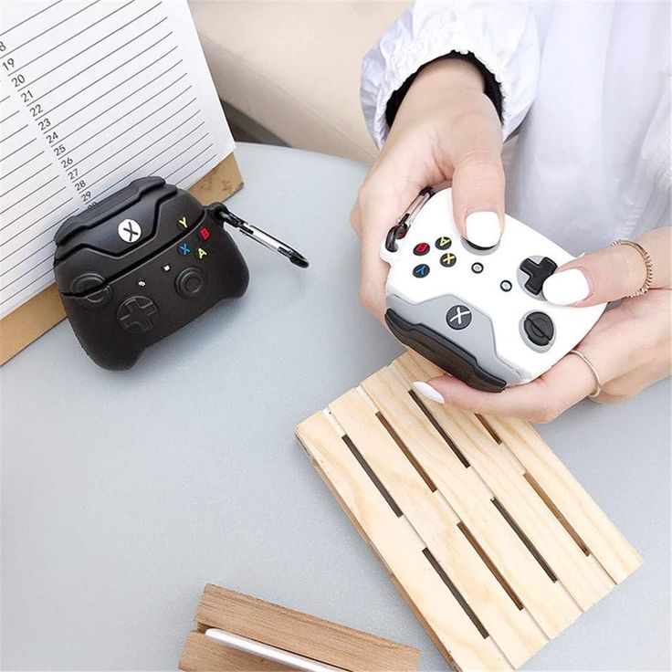 Airpods Case Soft Silicone Cover With Hook Clip For Airpods (Game Controller)