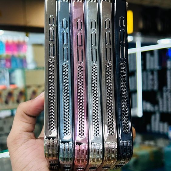 New Luxury Lense Look Case For iPhone