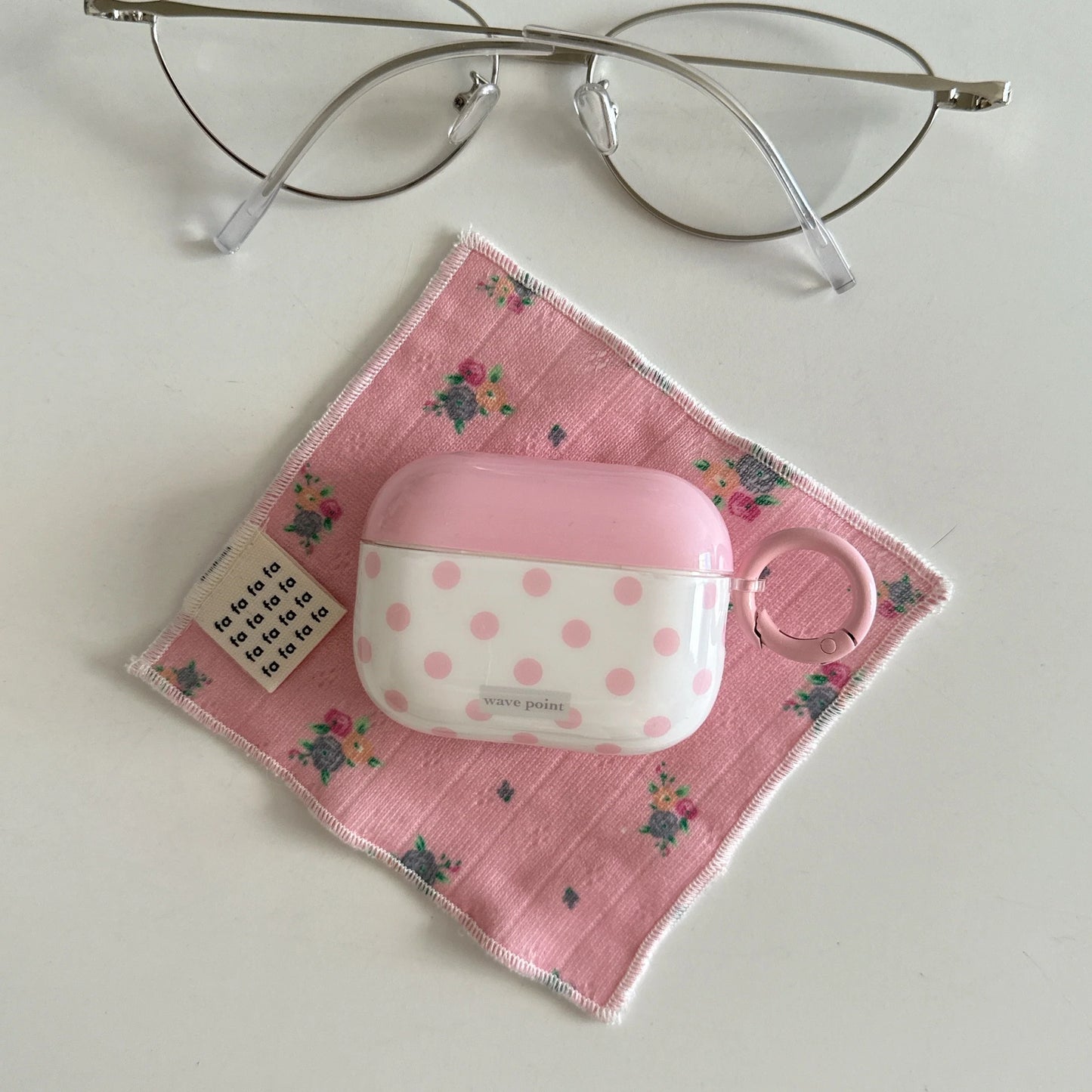 Wave Point Glossy Polka Dot AirPods Case