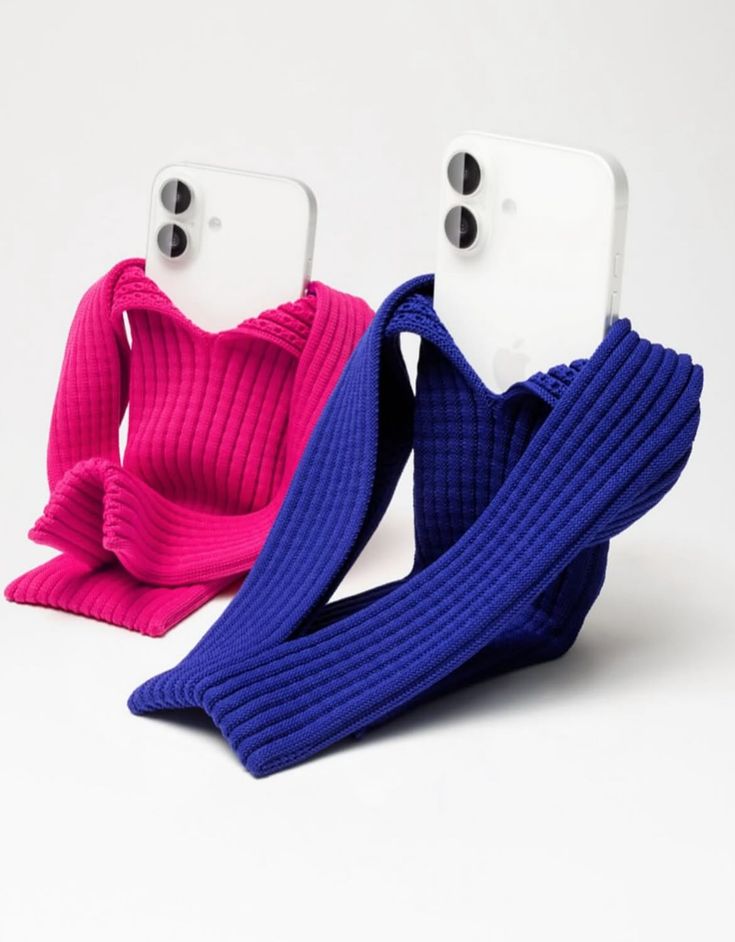 iPhone Pocket by Happyaza