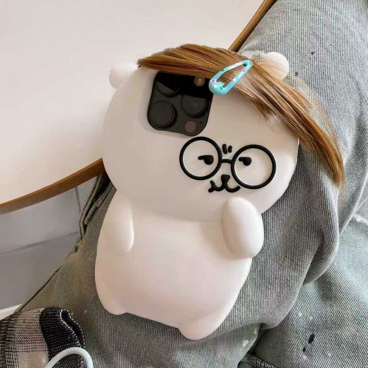 Braided-Hair Cute Cartoon Bear Silicone Phone case