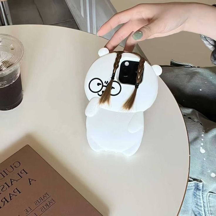 Braided-Hair Cute Cartoon Bear Silicone Phone case