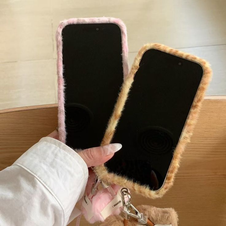 Kawaii Kitty Luxe Plush Phone Case With Furry Wrist Strap