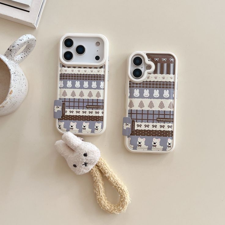Cute Bunny Pattern Phone Case With Plush Charm Strap