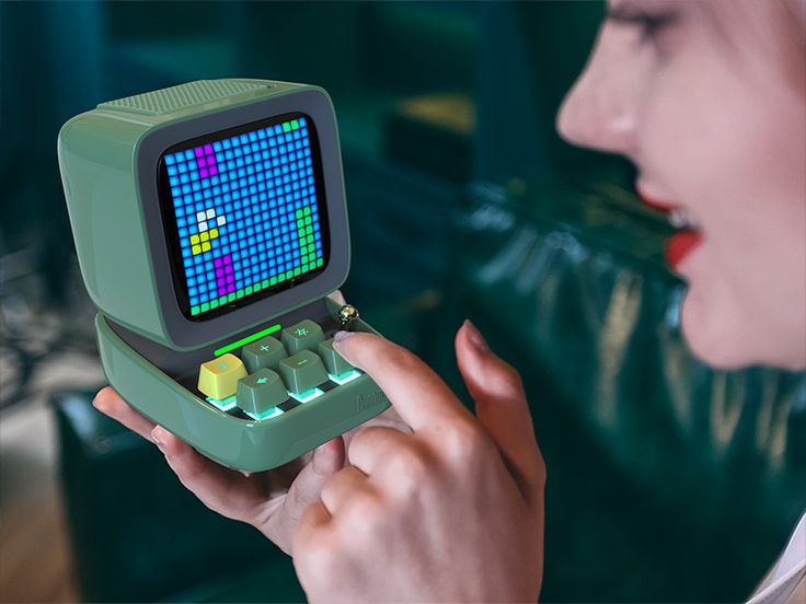 Divoom Ditoo PixelBeat Mic Mini Karaoke Machine Pixel Art Bluetooth Speaker