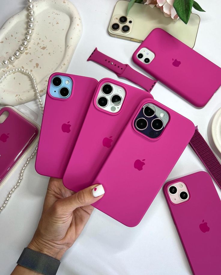 iPhone Original Liquid Silicone Phone Case (Magenta)