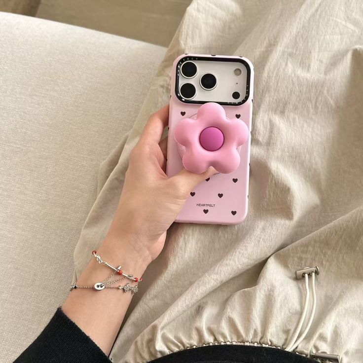 Pink Heart Pattern With MagSafe Holder