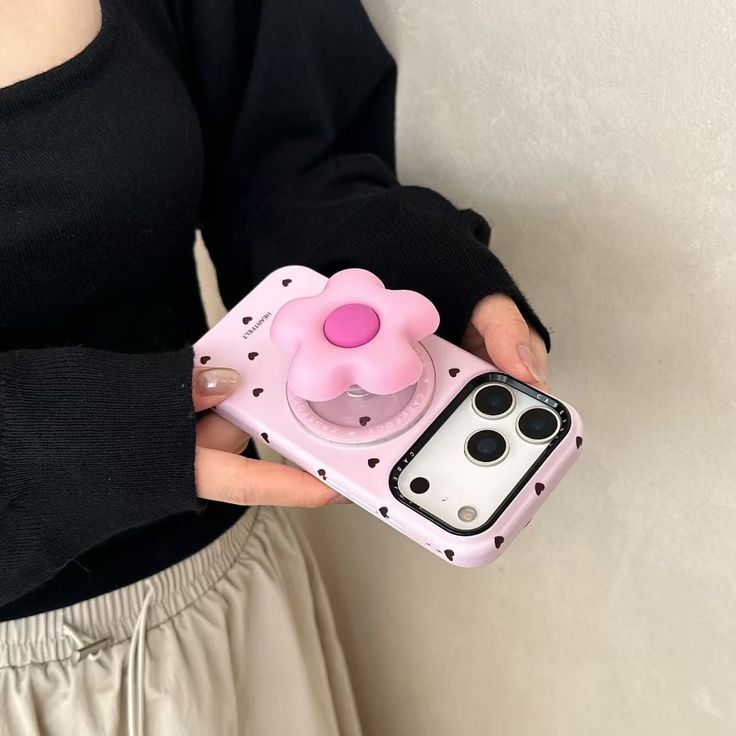 Pink Heart Pattern With MagSafe Holder