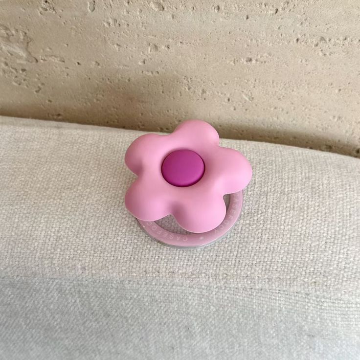 Pink Heart Pattern With MagSafe Holder