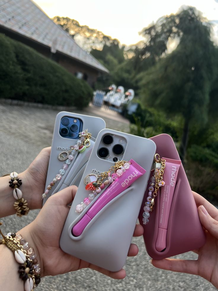 Rhode Lip-tint & Lip Gloss Phone Holder Case – Happyaza Rhode Lip-tint & Lip Gloss Phone Holder Case – Happyaza