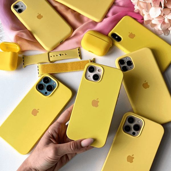 iPhone Original Liquid Silicone Phone Case ( light Yellow)