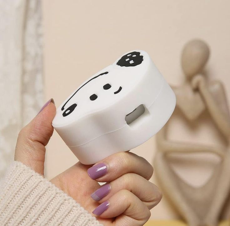 Cute Cartoon Series Fast Charger Protector for iPhone (Snoopy White)