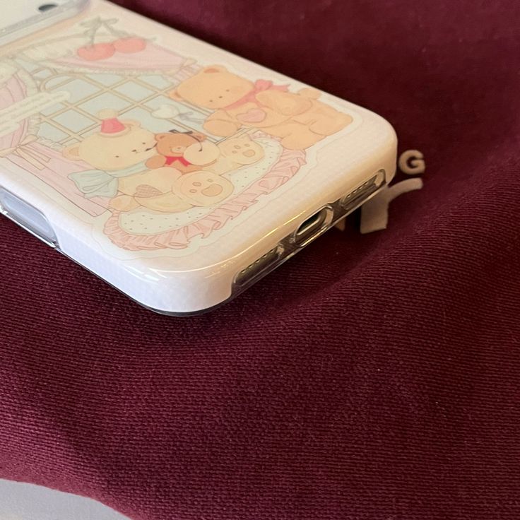 Pastel Teddy Bear Aesthetic Silicone Phone Case