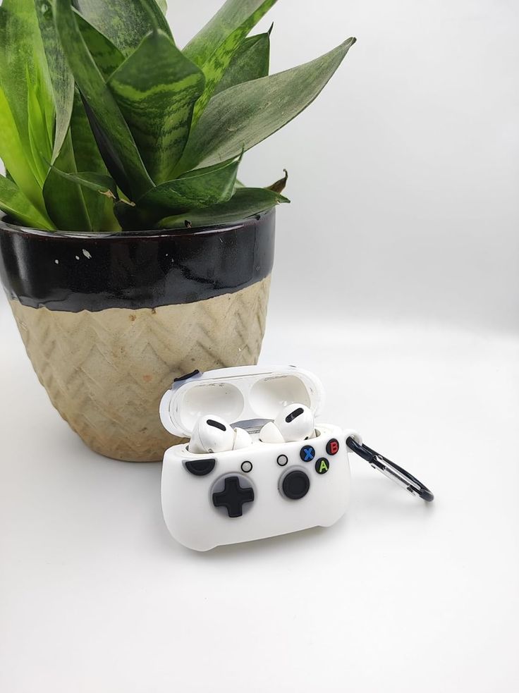Airpods Case Soft Silicone Cover With Hook Clip For Airpods (Game Controller)