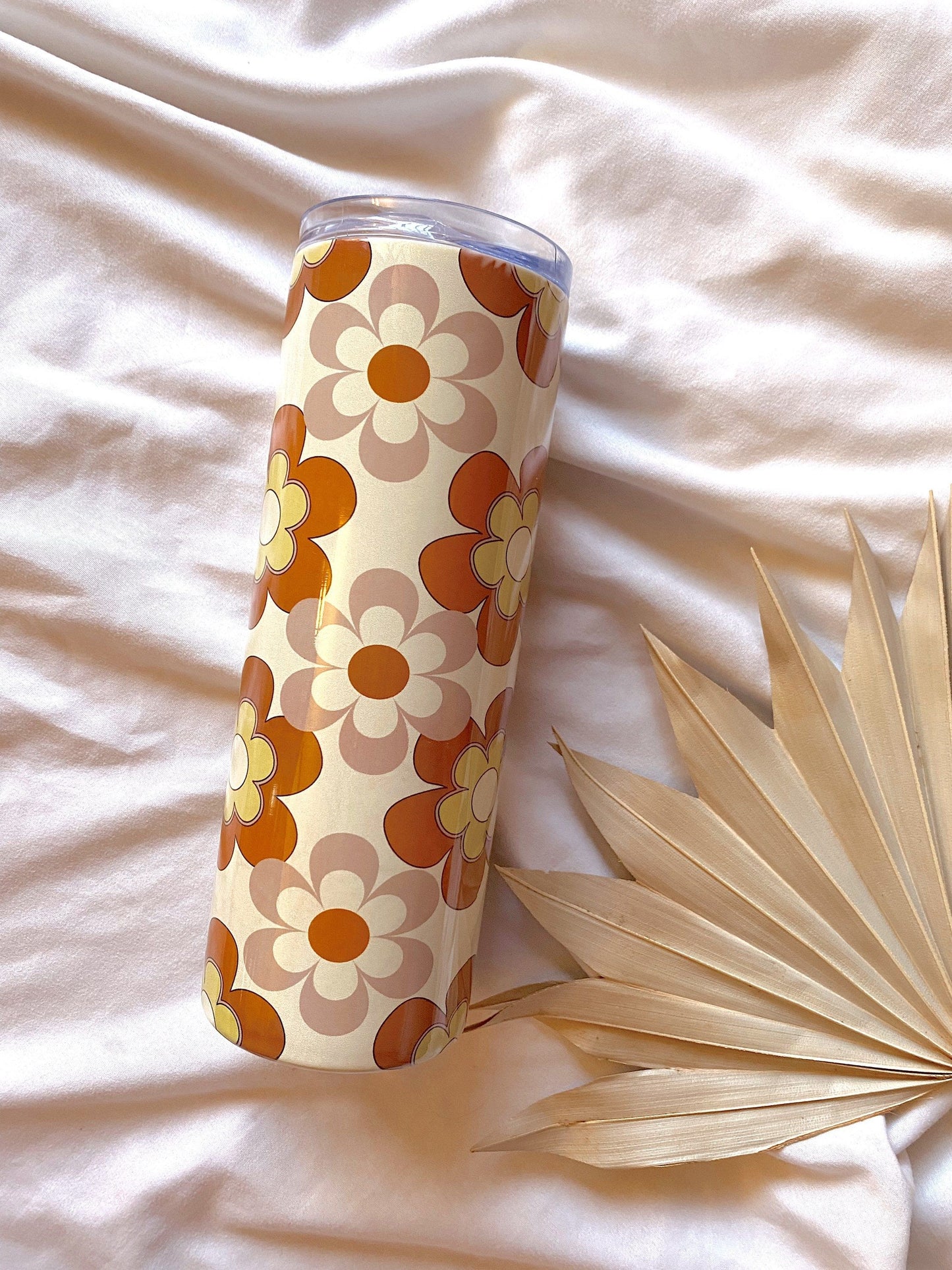 Daisy Flower Designer Tumbler With Metal Straw