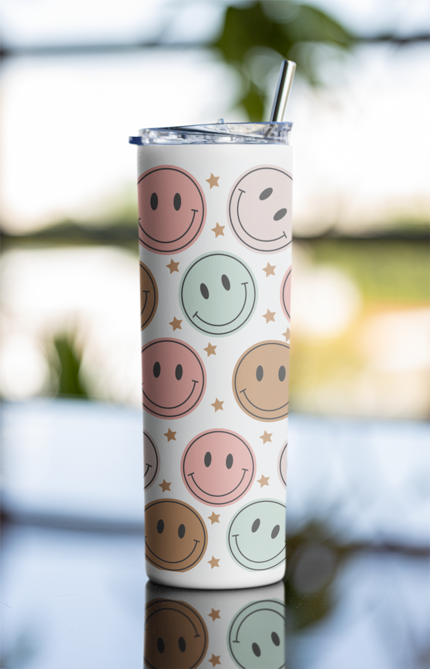 Smiley Designer Tumbler With Metal Straw